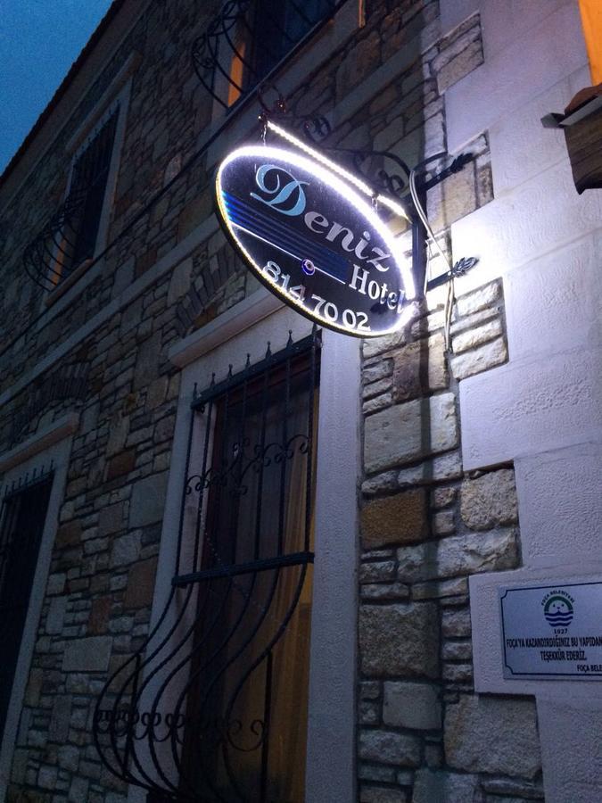 Deniz Hotel Yenifoca Buitenkant foto
