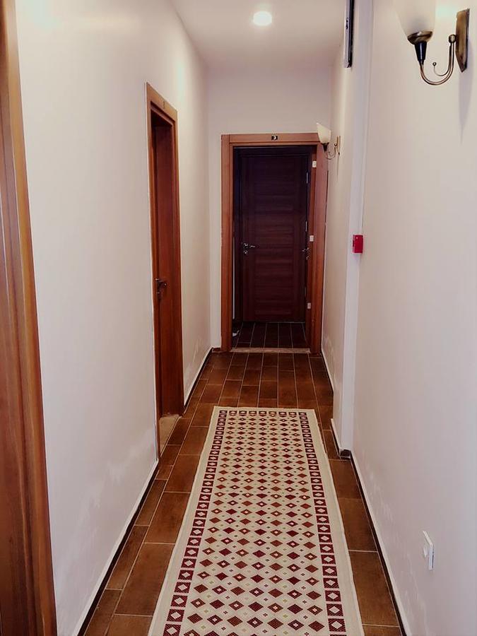 Deniz Hotel Yenifoca Buitenkant foto