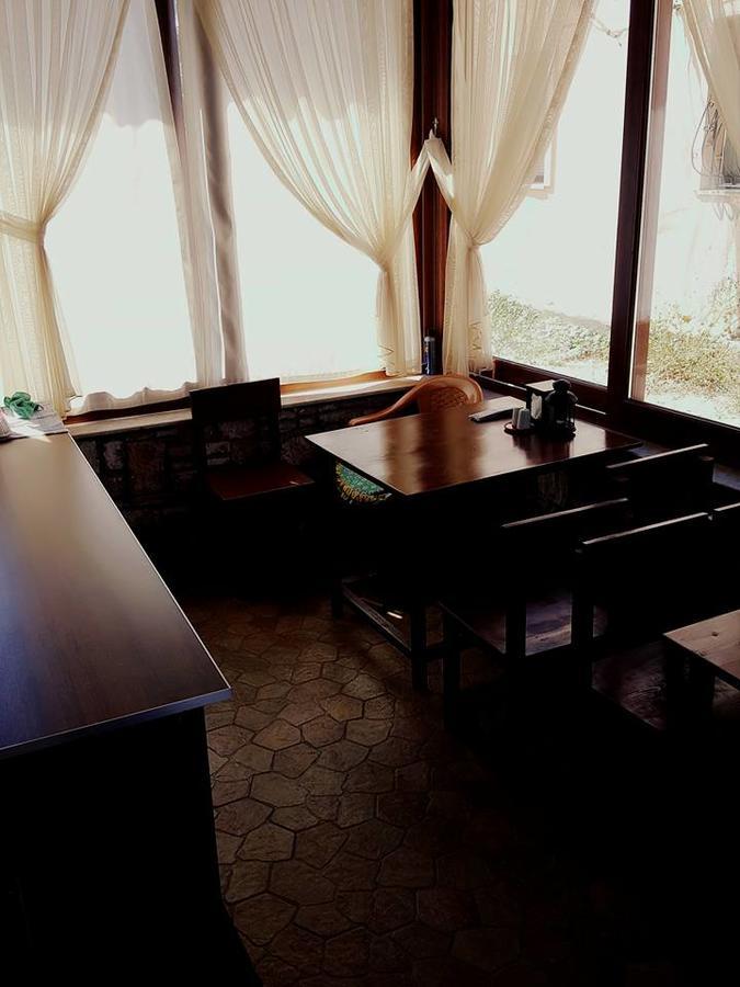 Deniz Hotel Yenifoca Buitenkant foto